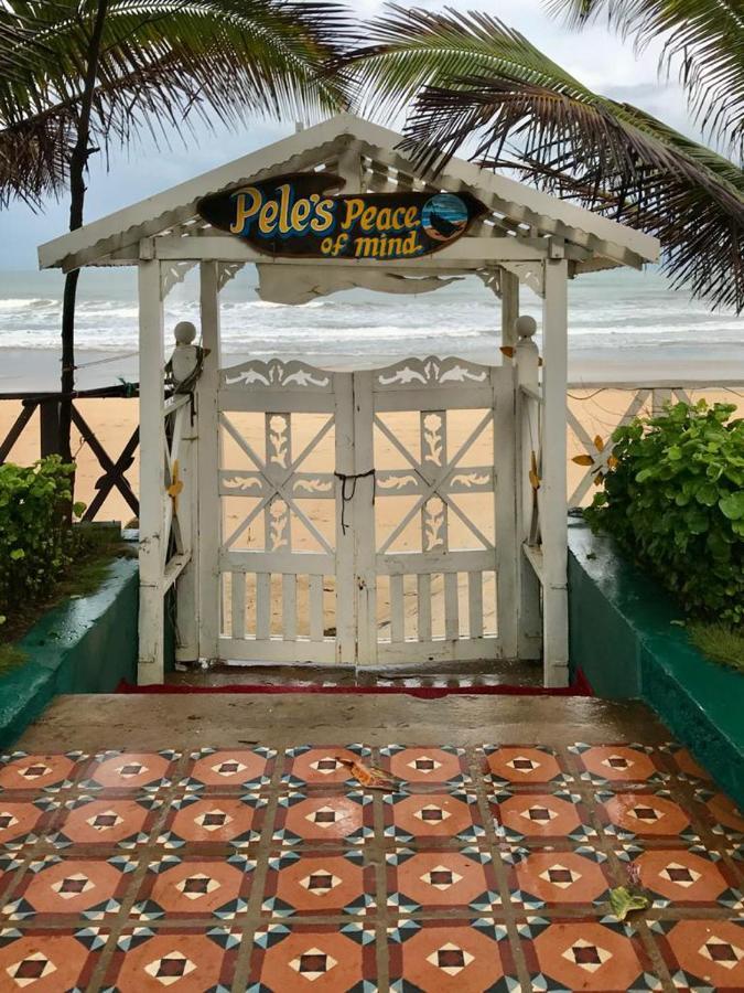 Pele'S Windsong Wood Cottage On The Beach Benaulim Bagian luar foto