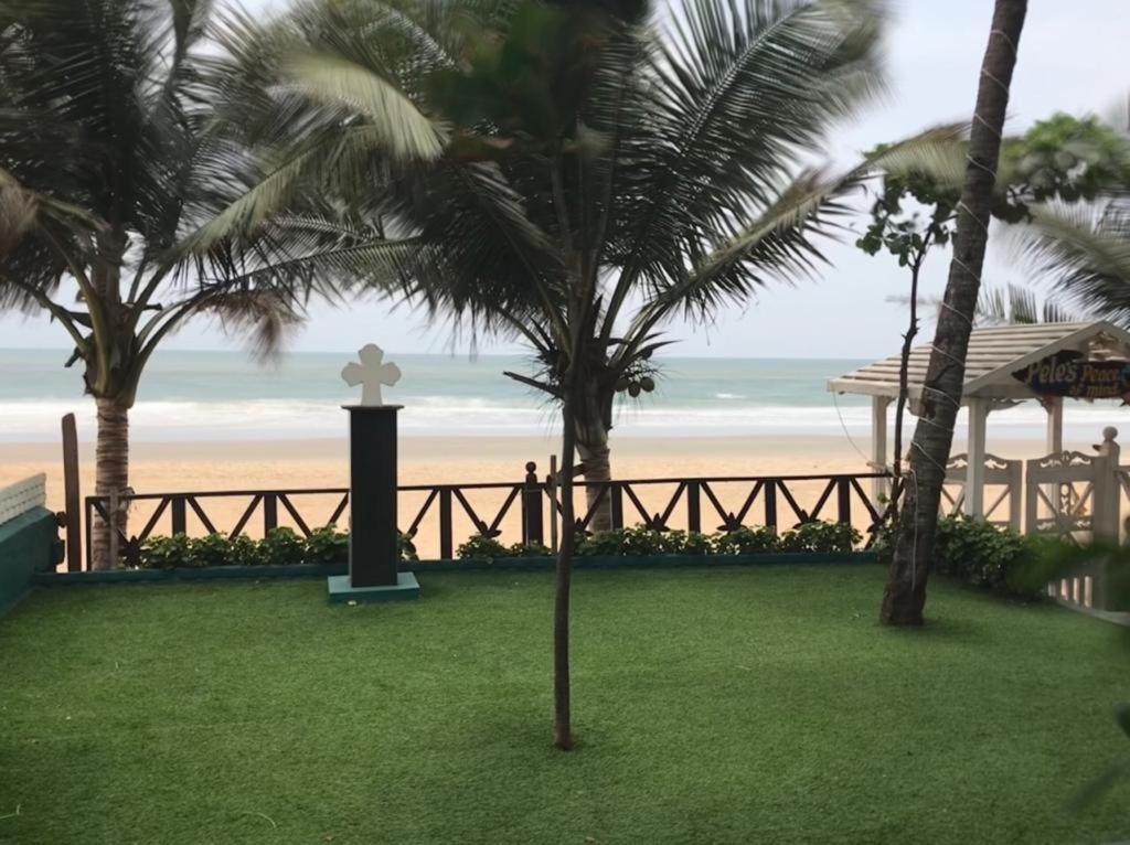 Pele'S Windsong Wood Cottage On The Beach Benaulim Bagian luar foto