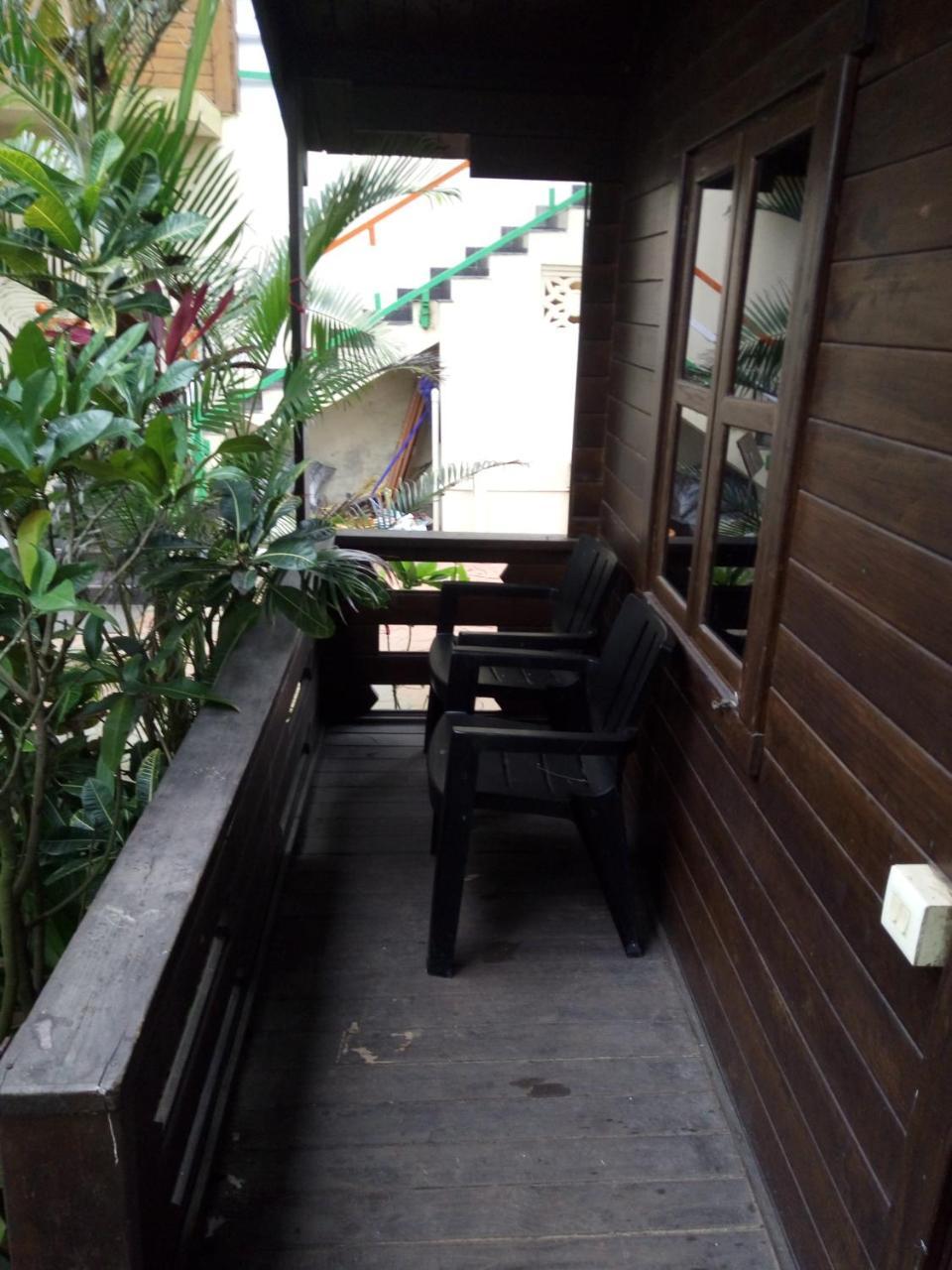 Pele'S Windsong Wood Cottage On The Beach Benaulim Bagian luar foto